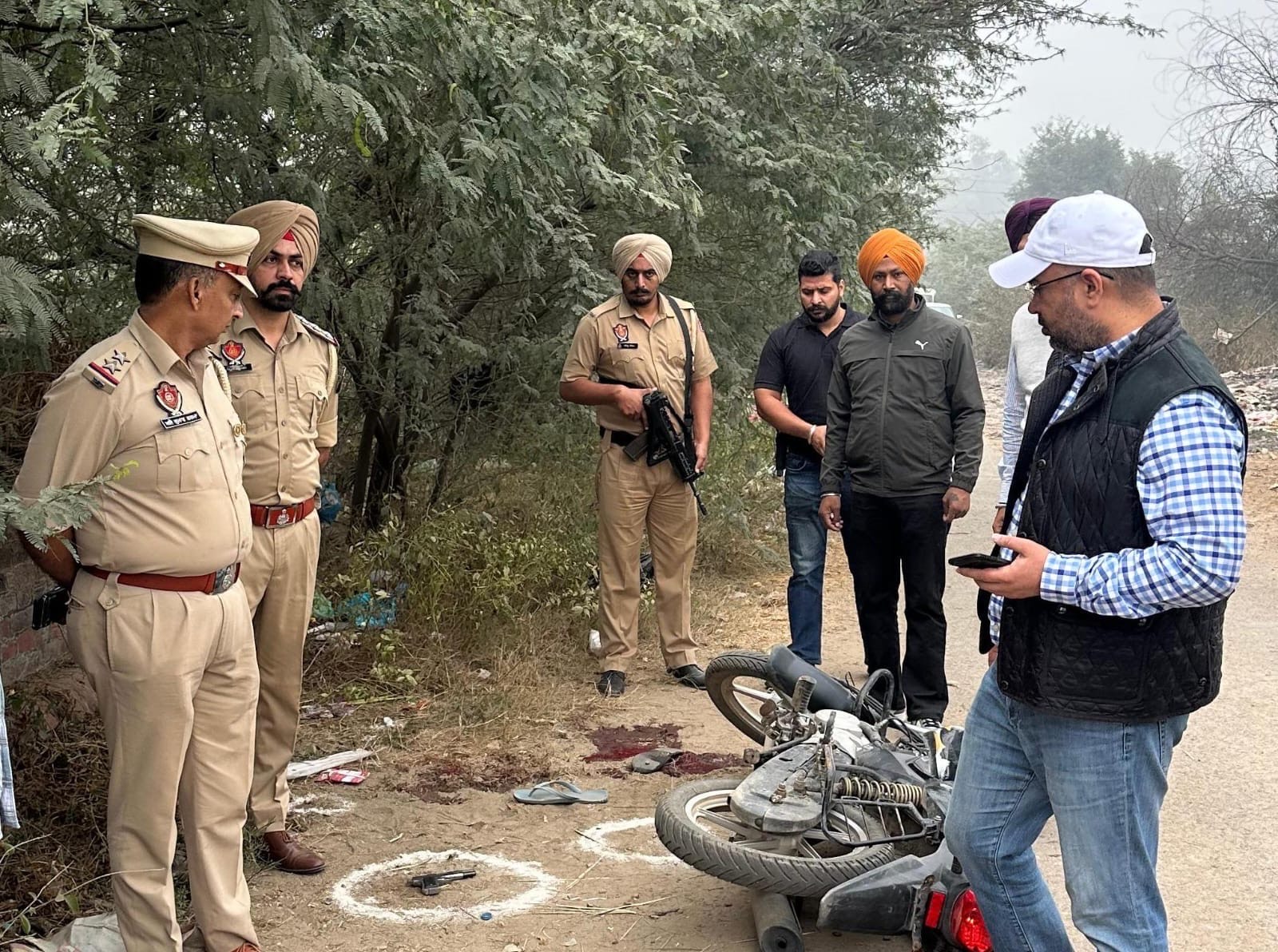 ਪੰਜਾਬ ਪੁਲਿਸ ਨੇ ਸੰਖੇਪ ਮੁੱਠਭੇੜ ਤੋਂ ਬਾਅਦ ਅੰਤਰਰਾਜੀ ਹਾਈਵੇਅ ਲੁਟੇਰਾ ਗਿਰੋਹ ਦੇ ਸਰਗਨਾ ਨੂੰ ਕੀਤਾ ਕਾਬੂ, ਇੱਕ ਪਿਸਤੌਲ ਬਰਾਮਦ